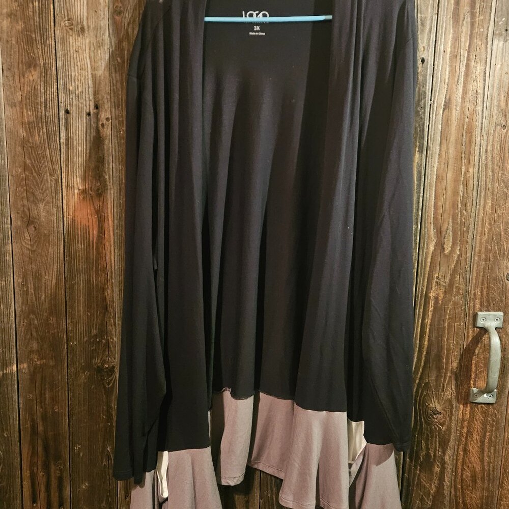Lori Goldstein LOGO Black & Gray Ruffle Trim Cardigan – Women’s 3X